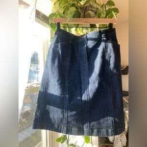 L.L. Bean Womens Sz 6 REG Classic Fit Denim Skirt